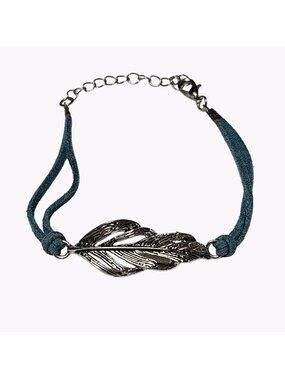 Bono Feather Charm String Bracelet Silver Tone Nature Fashion Jewelry Women